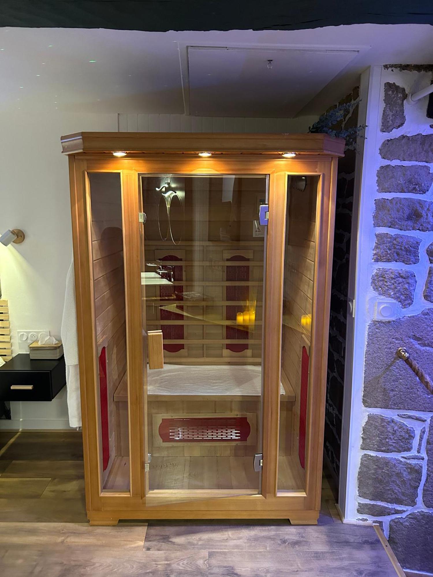 L'Etreinte, Gite De Charme Avec Jacuzzi Interieur Et Sauna Guéméné-sur-Scorff Extérieur photo