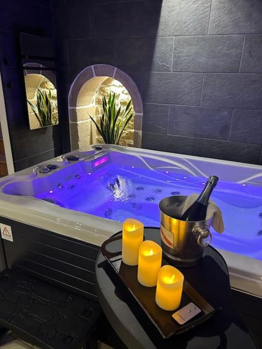 L'Etreinte, Gite De Charme Avec Jacuzzi Interieur Et Sauna Guéméné-sur-Scorff Extérieur photo