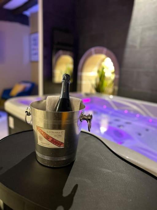 L'Etreinte, Gite De Charme Avec Jacuzzi Interieur Et Sauna Guéméné-sur-Scorff Extérieur photo